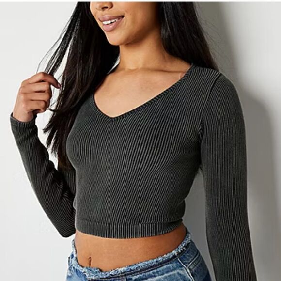 Arizona Ribbed V-Neck Long Sleeve Crop Top Juniors Large Phantom Grey E22 - Picture 1 of 8